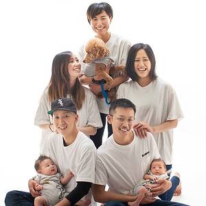 1111-01dog-with-family-2.jpg