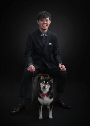 柴犬とお兄ちゃん（卒業写真）