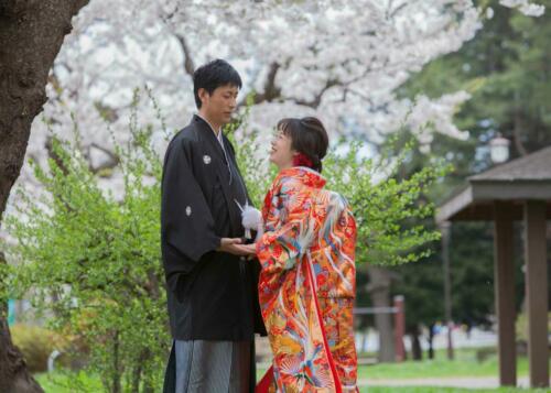 桜の樹の下で：婚礼写真